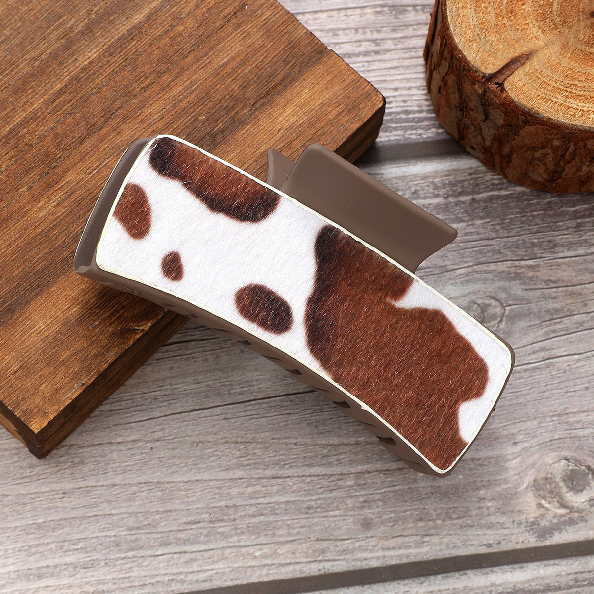 Wholesale Western farm cow-grain leather hairpin